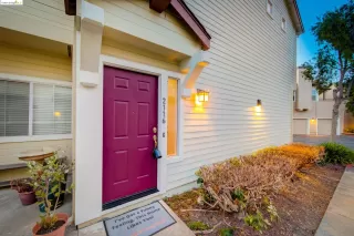 Photo #2: 41057429 Listing