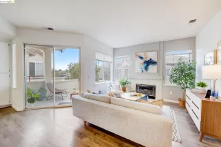 Photo #3: 41057429 Listing