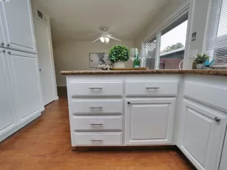 Photo #3: 41057471 Listing 