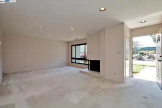 Photo #4: 41057480 Listing