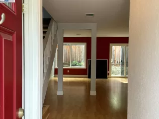 Photo #2: 41057489 Listing