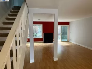 Photo #3: 41057489 Listing