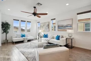 Photo #1: 41057506 Listing 