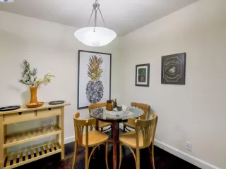 Photo #5: 41057536 Listing