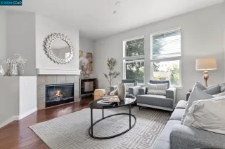 Photo #3: 41057546 Listing