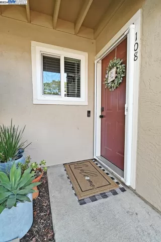 Photo #2: 41057571 Listing 