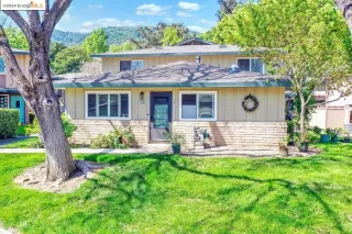 Photo #1: 41057592 Listing