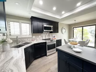 Photo #6: 41057643 Listing