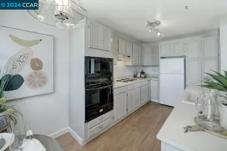 Photo #5: 41057693 Listing