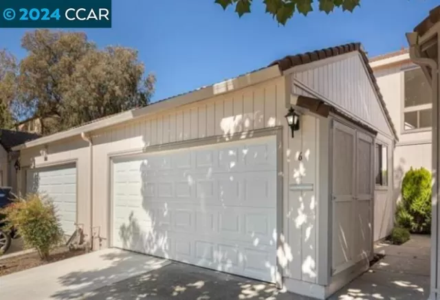 MLS: 41057849 Condo For Sale