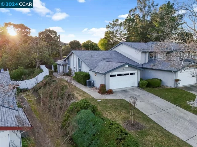 MLS: 41057867 Condo For Sale