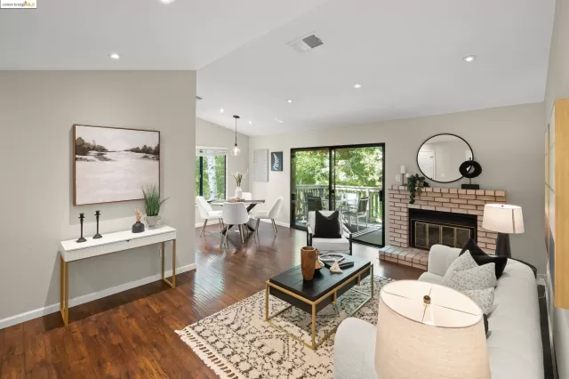 MLS: 41057874 Condo For Sale