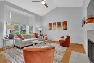 Photo #3: 41057886 Listing