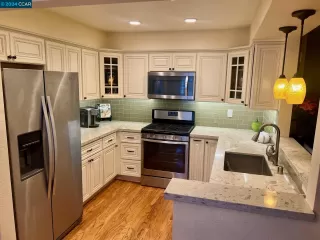 Photo #5: 41057933 Listing 