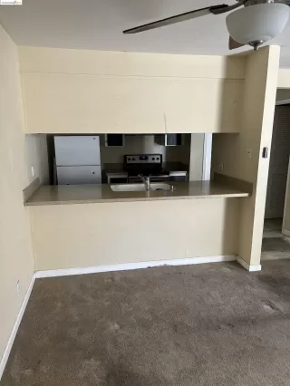 Photo #5: 41057944 Listing 