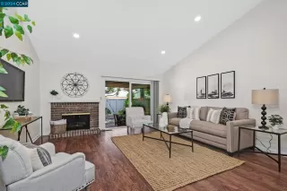 Photo #6: 41058014 Listing