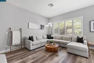 Photo #3: 41058053 Listing 