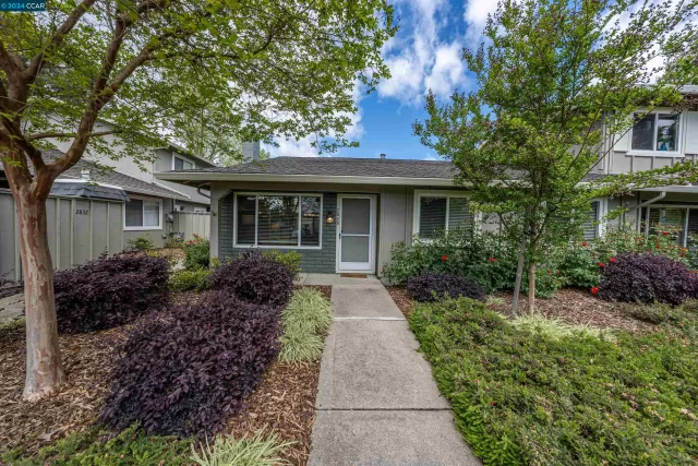 MLS: 41058060 Condo For Sale