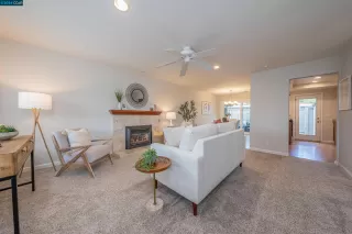 Photo #1: 41058060 Listing