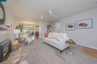 Photo #6: 41058060 Listing