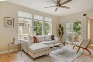 More Details about MLS # 41058122 : 1592 CHANDLER ST # 136