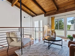 Photo #2: 41058213 Listing 