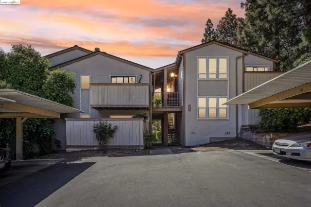 MLS: 41058242 Condo For Sale