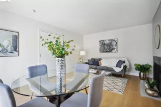 Photo #2: 41058242 Listing