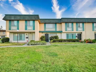 Photo #2: 41058298 Listing