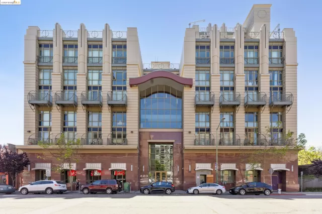 MLS: 41058381 Condo For Sale