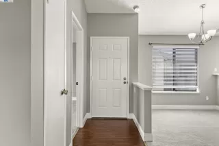 Photo #4: 41058399 Listing 