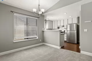 Photo #6: 41058399 Listing 