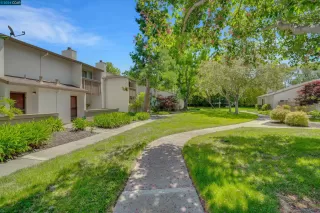 Photo #3: 41058426 Listing