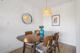 Photo #6: 41058434 Listing