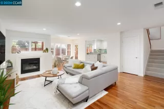 Photo #2: 41058456 Listing 