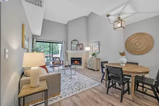 Photo #4: 41058520 Listing