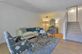 Photo #2: 41058543 Listing