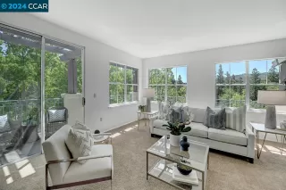 Photo #2: 41058600 Listing