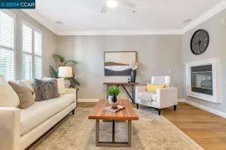 Photo #4: 41058602 Listing