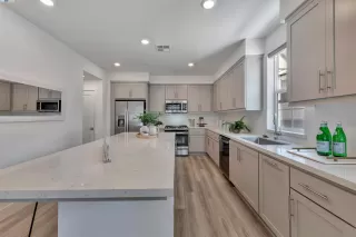 Photo #5: 41058642 Listing 