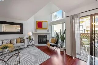 Photo #5: 41058800 Listing