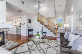 Photo #4: 41058856 Listing