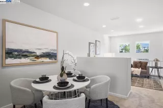 Photo #6: 41058891 Listing