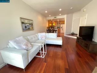 Photo #3: 41058933 Listing