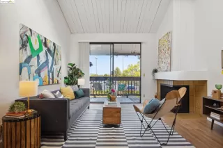 Photo #2: 41059051 Listing