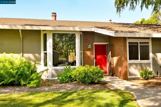 MLS: 41059055 Condo For Sale