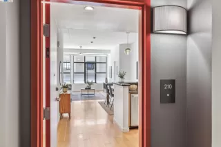 Photo #1: 41059147 Listing