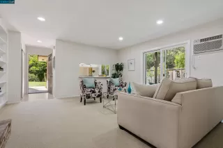 Photo #4: 41059193 Listing