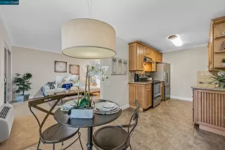 Photo #6: 41059197 Listing