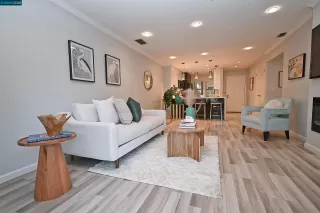 Photo #2: 41059204 Listing